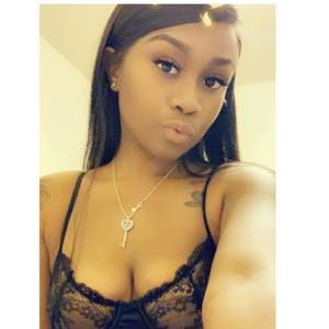 Meet your Posher, Kyla